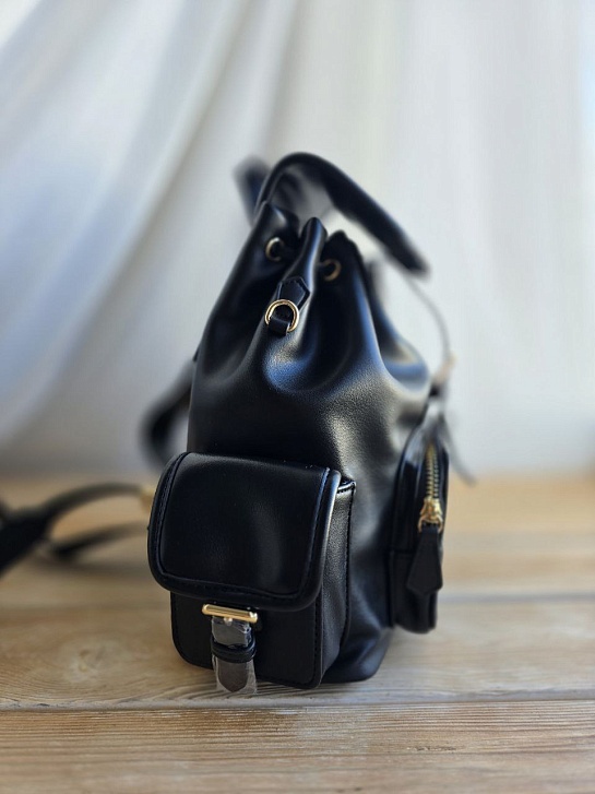 Кожаный рюкзак MIU MIU 30x25 см - Black