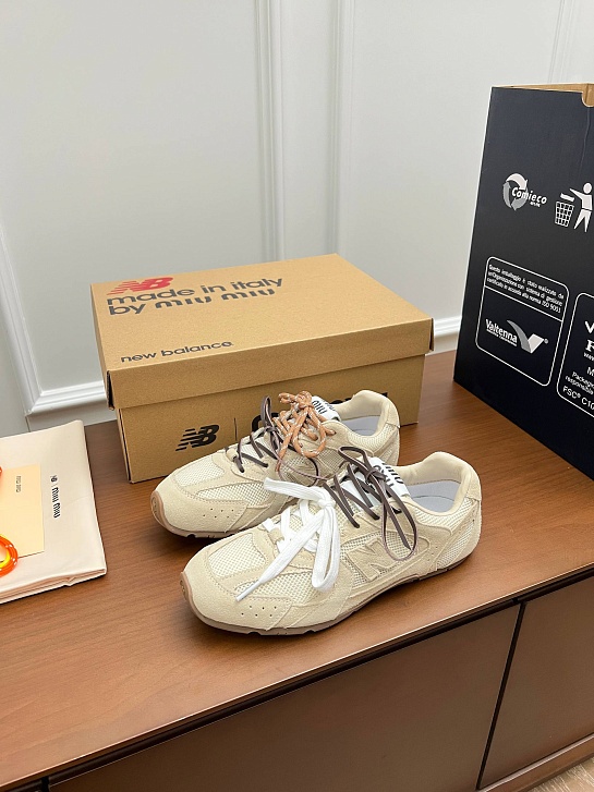 Женские кроссовки New Balance x Miu Miu 530 SL premium