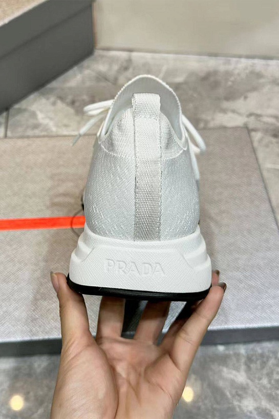 Мужские текстильные кроссовки Prada