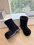 Женские ботинки  Balenciaga Premium Alaska Fur Low Boot  - Black