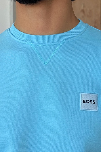 Свитшот голубого цвета Hugo Boss Westart logo-patch   