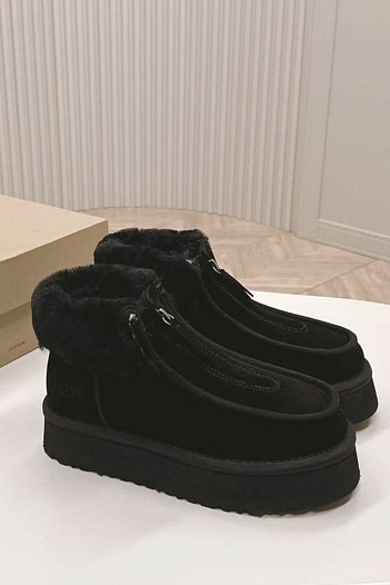 Женские замшевые ботинки с мехом UGG Funkette - Black