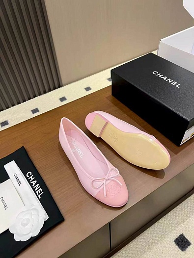 Женские кожаные балетки розового цвеета Chanel premium   