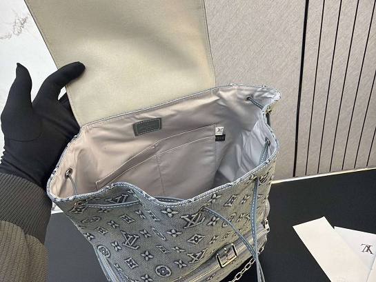 Джинсовый рюкзак Louis Vuitton Montsouris 40x37 см