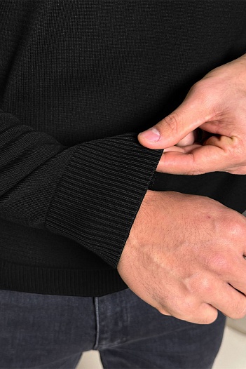 Водолазка чёрного цвета compass-patch   