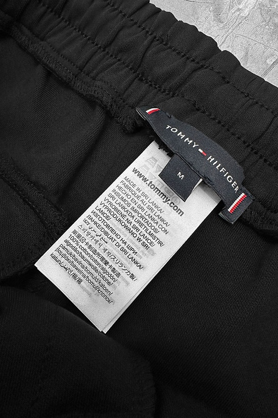 Спортивные штаны чёрного цвета Tommy Hilfiger