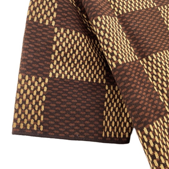 Оверсайз футболка Louis Vuitton Premium crystal logo-patch