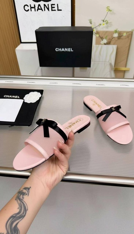 Женские кожаные шлёпанцы Chanel premium