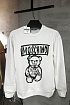 Мужской белый свитшот Moschino Teddy Bear