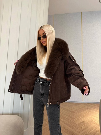 Женская утеплённая дубленка Max Mara с натуральным мехом   