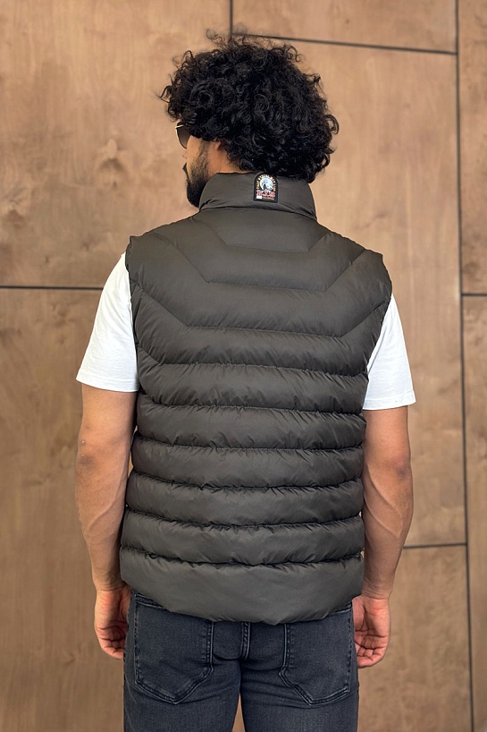 Жилет цвета хаки Parajumpers