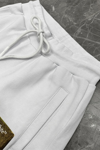 Мужские белые шорты Off-White "Boy bitten by a lizard"   