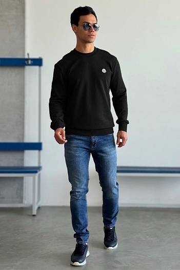 Свитшот чёрного цвета Moncler logo-patch   