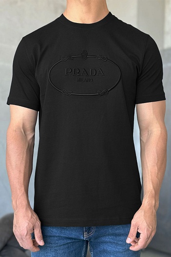 Футболка чёрного цвета Prada logo-embroidered   