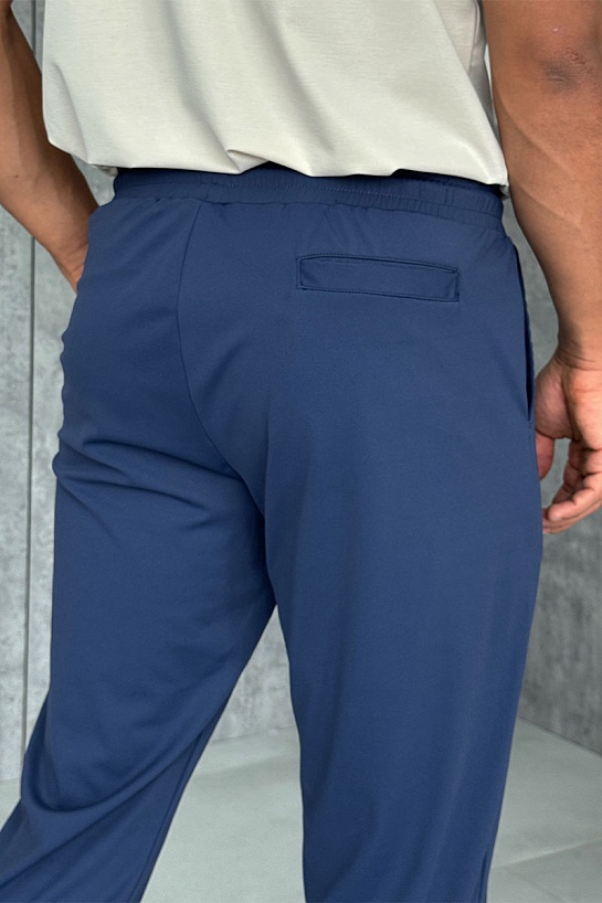 Спортивные штаны Hugo Boss синего цвета
