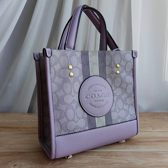 Женская сумка Coach Dempsey Tote 23x23 см (5 расцветок)