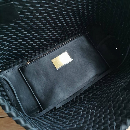 Сумка Bottega Veneta Cabat Intreccio 41x28 см