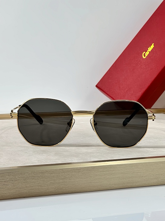 Солнцезащитные очки Cartier Premiere