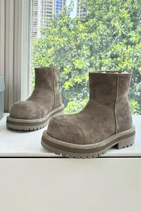 Женские замшевые ботинки с мехом Balenciaga Alaska Fur High Boot Premium - Grey