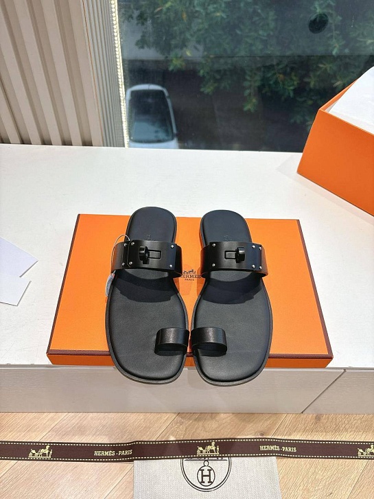 Женские кожаные шлёпанцы Hermes July Kelly premium