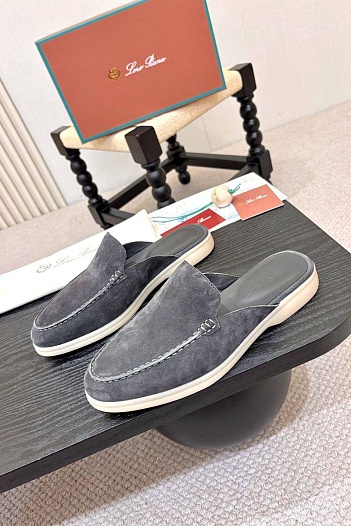 Мужские замшевые шлёпанцы Loro Piana   