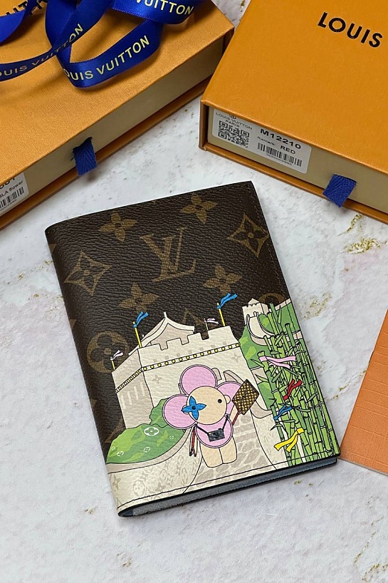 Кожаная обложка для паспорта Louis Vuitton Premium 10x14x2.5 см