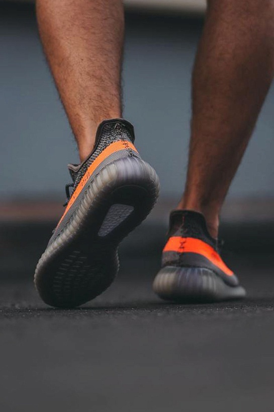 Кроссовки Adidas Yeezy Boost 350 v2 "Beluga" Premium