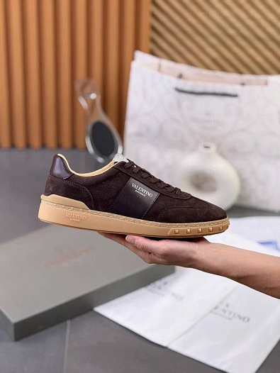 Замшевые кроссовки Valentino Upvillage - Brown   