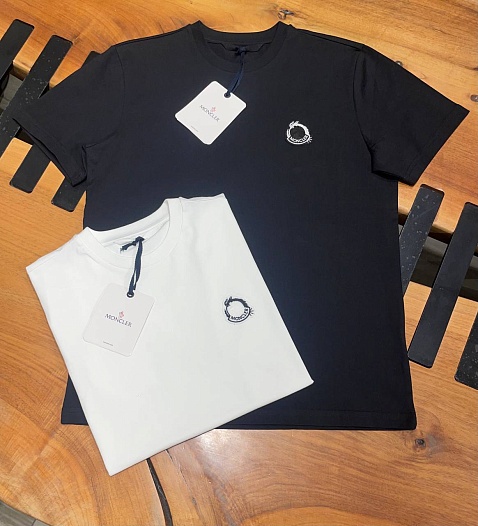 Мужская белая футболка Moncler Dragon patch   