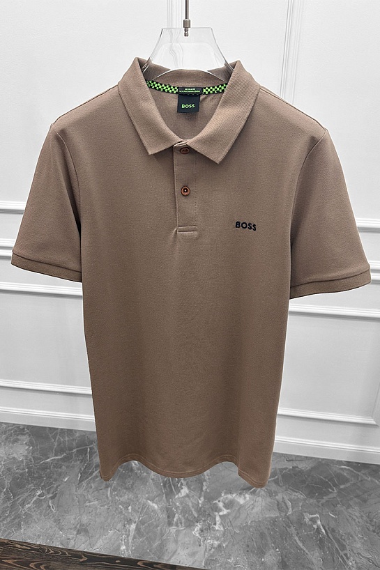 Мужское поло Hugo Boss бежевого цвета