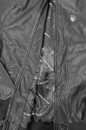 Кожаная куртка чёрного цвета Emporio Armani 7   