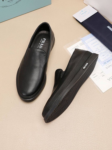 Мужские кожаные слипоны Prada Saint Tropez - Black   
