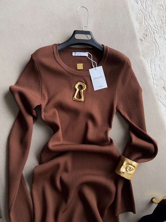 Женское коричневое платье Schiaparelli