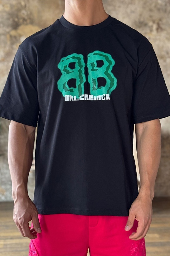 Чёрная оверсайз футболка Balenciaga logo print