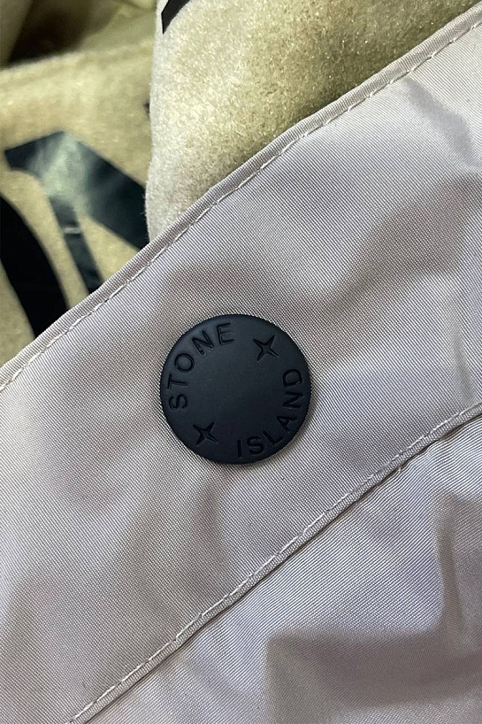 Парка бежевого цвета Stone Island compass-patch