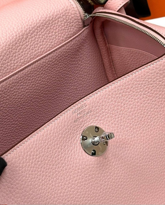 Женская кожаная сумка Hermes Lindy Premium 26x18x13 см - Pink