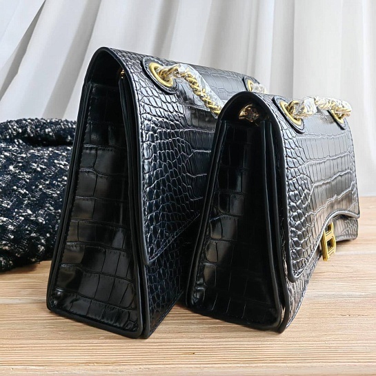 Женская кожаная сумка Balenciaga Сrush 31x20 см