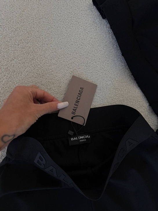 Женские черные леггинсы Balenciaga