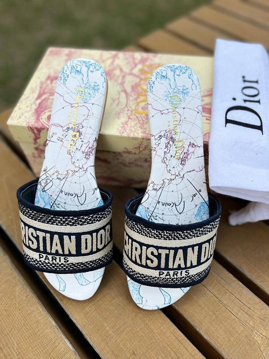 Женские шлепанцы Dior Dway Slide Embroidered Cotton