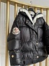 Чёрная женская куртка с капюшоном Moncler