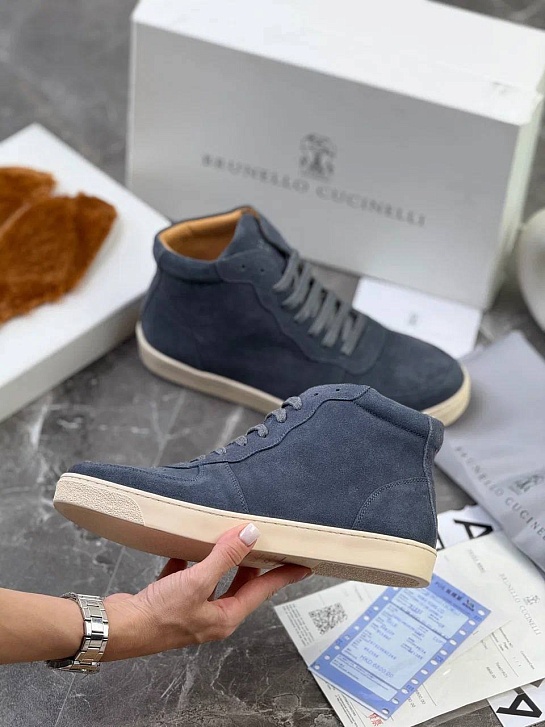 Замшевые кроссовки с меховой стелькой Brunello Cucinelli