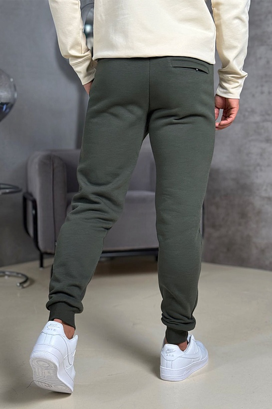 Штаны на флисе Hugo Boss зелёного цвета