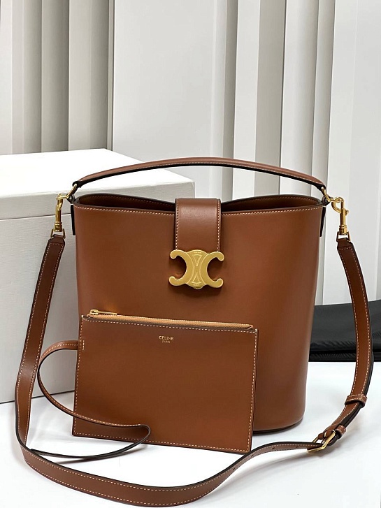 Женская кожаная сумка Celine Triomphe Louise Premium 23.5x24x16 см - Brown