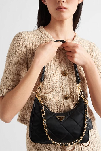 Женская сумка Prada Re-Edition 1995 Chain Mini Bag 22x13 см   