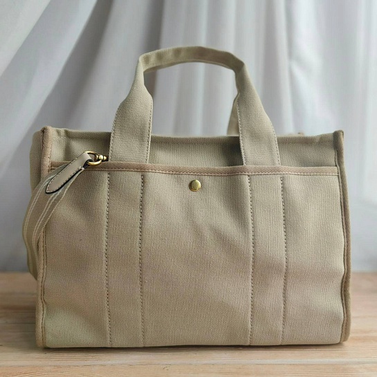 Женская сумка Coach tote 34x24 см (2 расцветки)