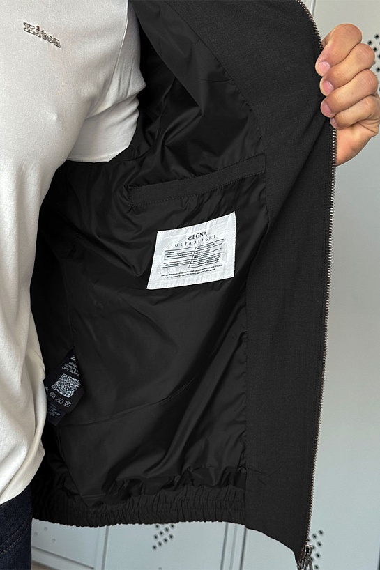 Мужской бомбер Zegna чёрного цвета