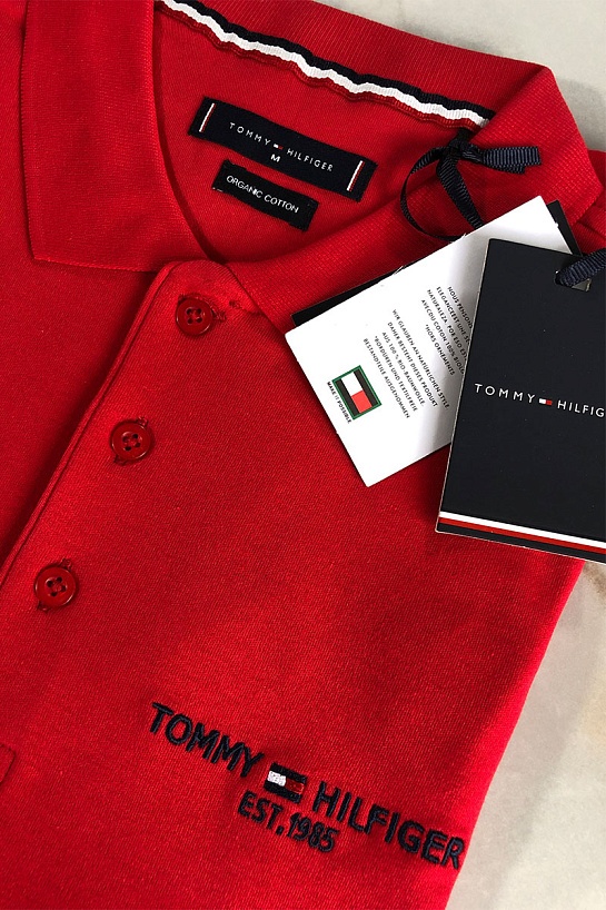 Красное мужское поло Tommy Hilfiger est.1985