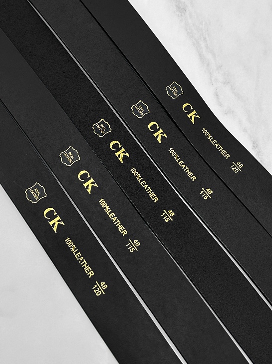 Мужской кожаный ремень Calvin Klein чёрного цвета