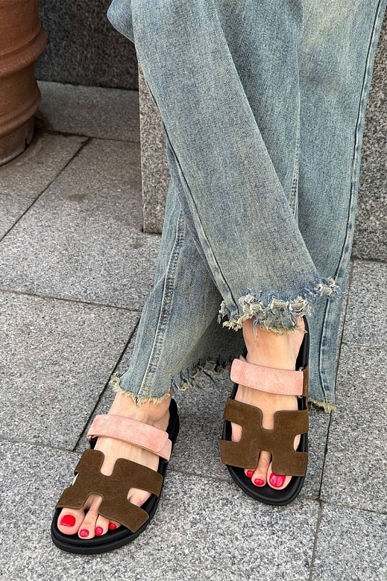 Женские замшевые сандалии Hermes Chypre - Brown / Pink