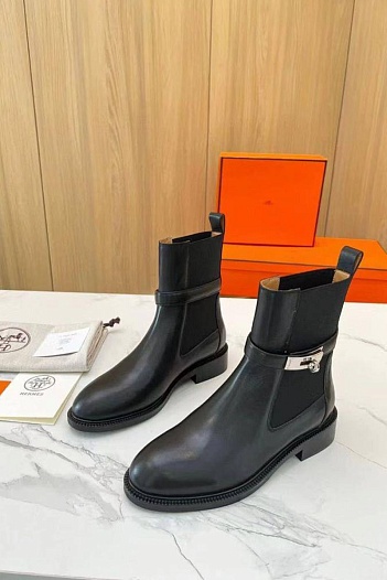 Женские чёрные кожаные ботинки Hermes   